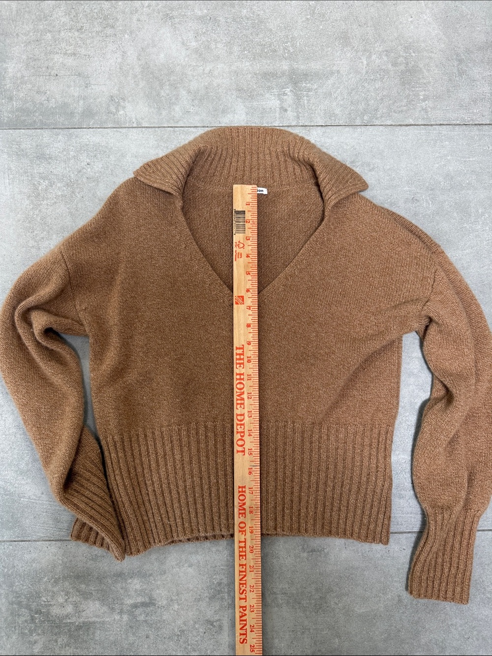 Reformation Cashmere Camel V-Neck Collared Cropped Sweater - Picture 6 of 7
